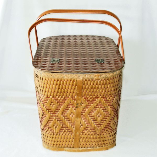 Redmon Woven Wood Picnic Basket With Original Pie Shelf #5