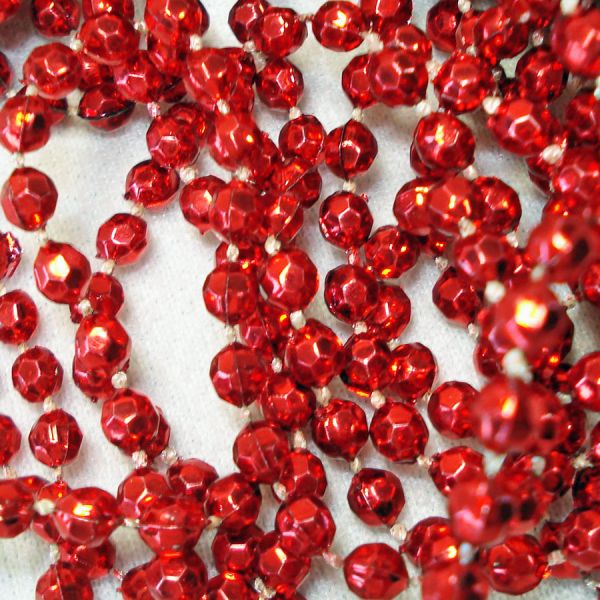 Red and Green Fused Bead Garland 70 Feet for Christmas or Crafts #2