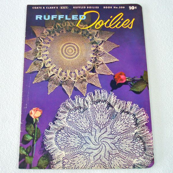 Ruffled Doilies 1954 Coats Clark Crochet Pattern Booklet