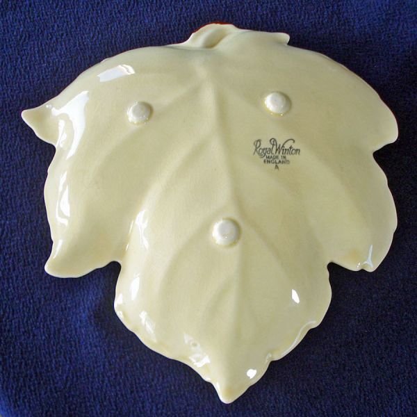 Royal Winton Leaf Ware Dish 9 Inches #3