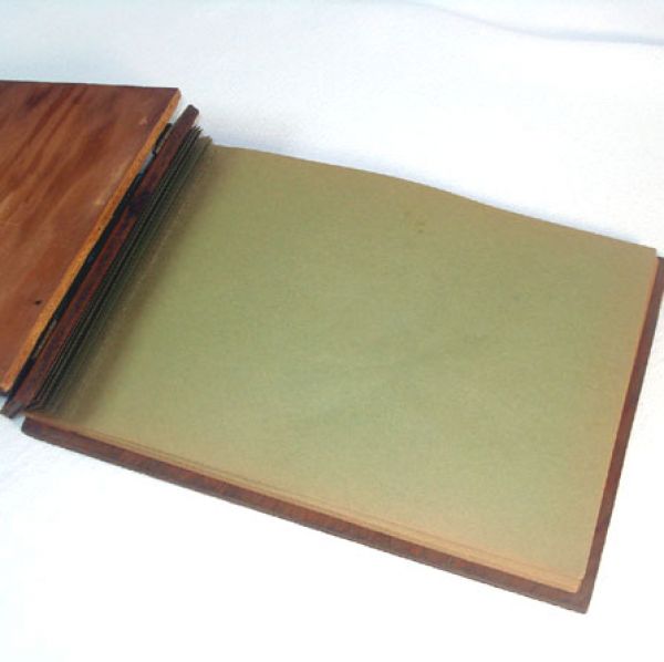 Scotty Dog 1940s Painted Wood Photo Album Clearance #4