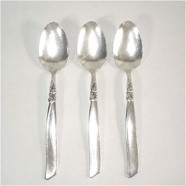 South Seas Oneida 3 Silverplate Teaspoons Clearance