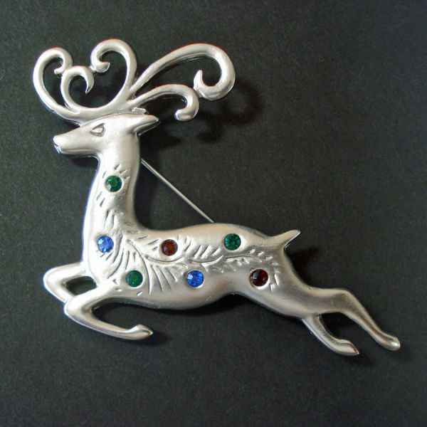 Leaping Reindeer Pewter Tone Christmas Brooch Pin Clearance