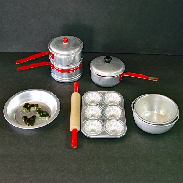Childs Toy Pots, Pans, Bakeware Lot Kitchen Playset Clearance #4