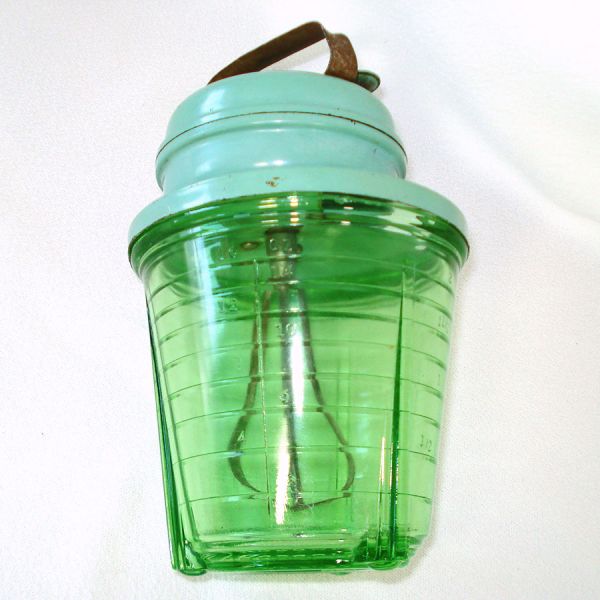 Vidrio 1930s Green Uranium Glass Mixer Beater Jar With Top #4