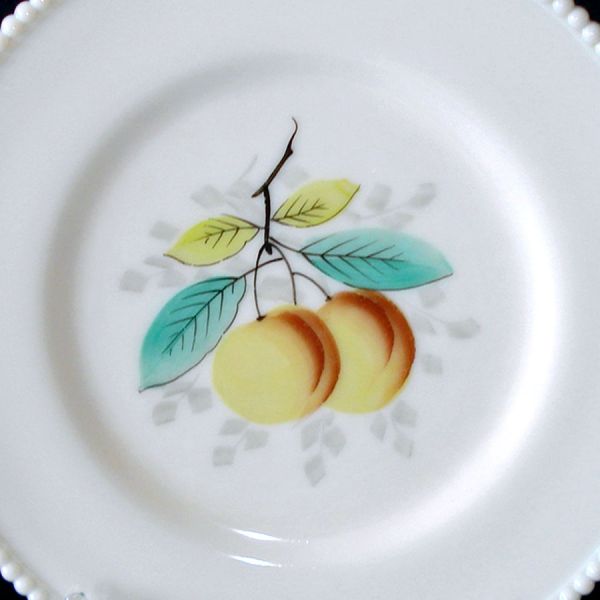 Westmoreland Beaded Edge Fruit 4 Dinner Plates Clearance #3