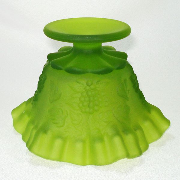 Westmoreland Green Mist Paneled Grape Ruffled Candy Dish #4