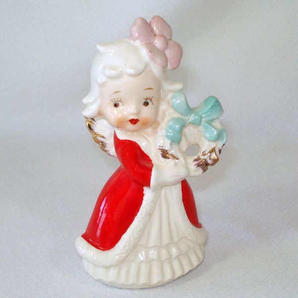 1950s Christmas Angel Holding Wreath Figurine #4
