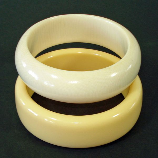 Cream and Pale Yellow Pair Plastic Bangle Bracelets #1
