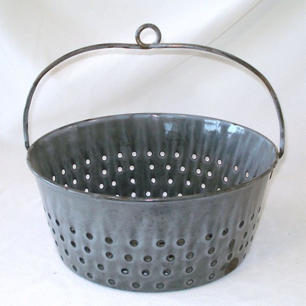 Agate Ware Antique Large Graniteware Pot With Hanging Strainer Basket #6