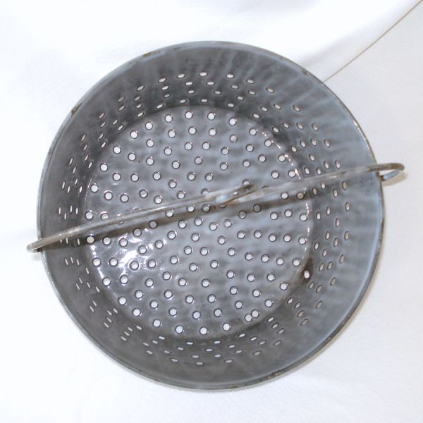 Agate Ware Antique Large Graniteware Pot With Hanging Strainer Basket #7