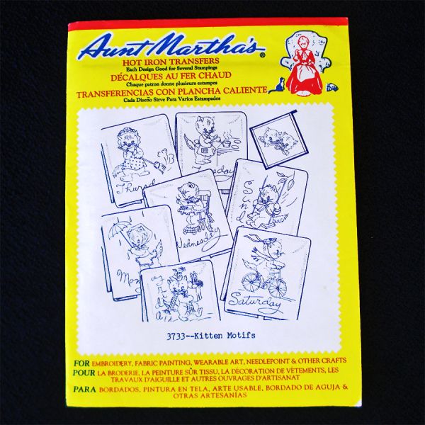 Aunt Marthas Kitten Towel Motifs Sealed Embroidery Transfer Patterns