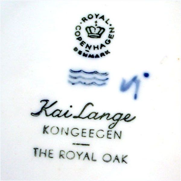Royal Copenhagen 1967 Royal Oak Christmas Plate With Box #3