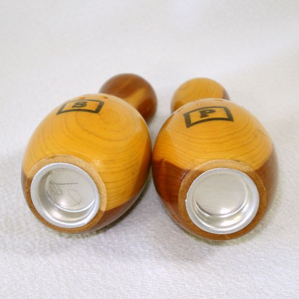 Bowling Pins Wood Salt Pepper Shakers Elba Minn Souvenir #3