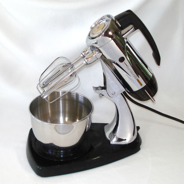 Sunbeam 1950s Chrome 12C Mixmaster Electric Kitchen Mixer #3