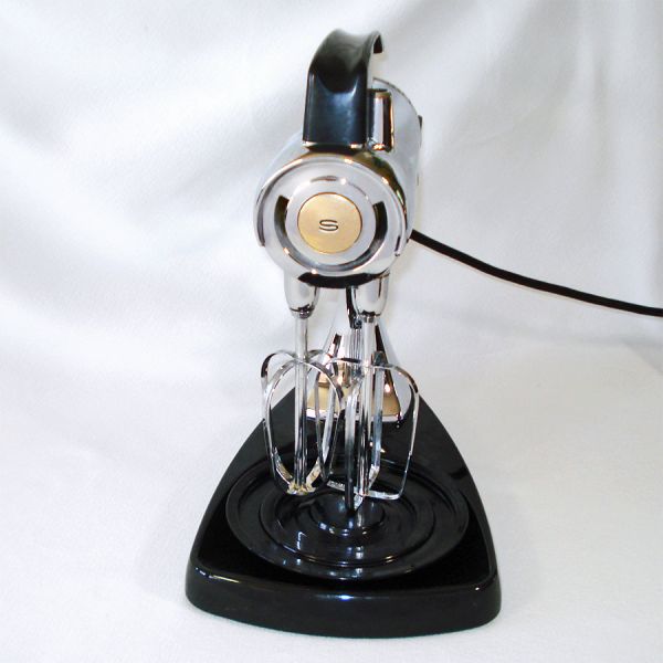 Sunbeam 1950s Chrome 12C Mixmaster Electric Kitchen Mixer #4
