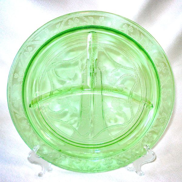 Hazel Atlas Green Cloverleaf Depression Glass Grill Plates Set of 5 Mint #2