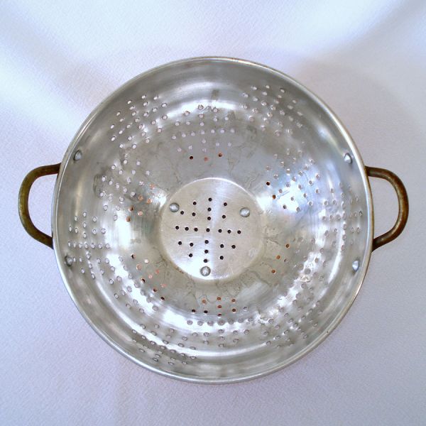 Footed Copper Kitchen Colander Strainer #3