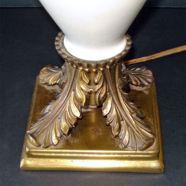 Cordey 1940s Applied Roses Porcelain Table Lamp #5