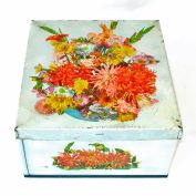 English Huntley Palmer Confectionery Tin Flowers