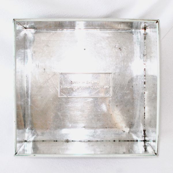 English Huntley Palmer Confectionery Tin Flowers #4