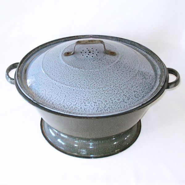 Extra Large Antique Granitware Covered Dough Bowl 12 Quarts