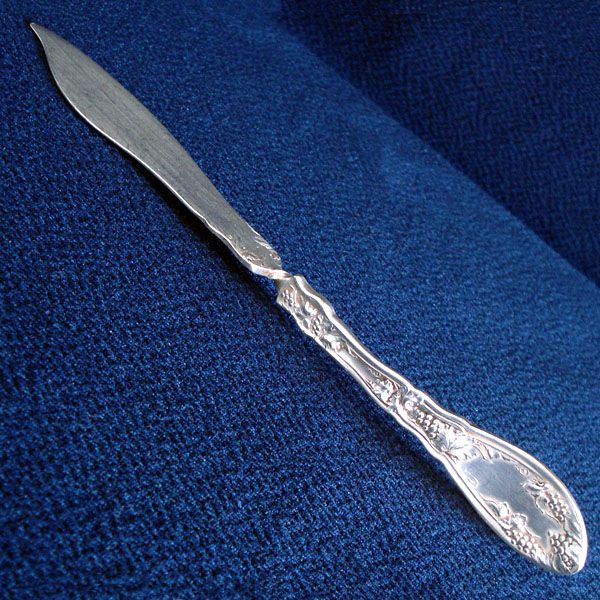 La Concorde 1910 Rogers Oneida Twist Handle Master Butter Knife #2