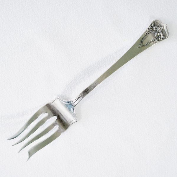 Plymouth Rogers 1917 Silverplate Cold Meat Fork