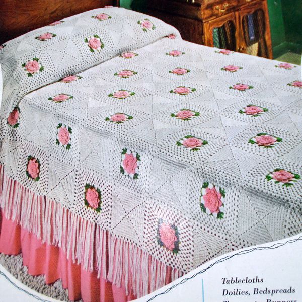 Linen Closet, Pillowcases, Bedspreads Lot 3 Crochet Pattern Booklets 1950s #6