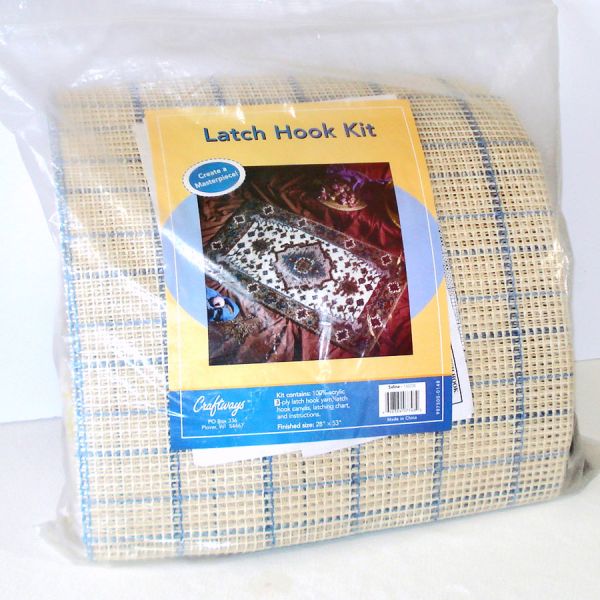 Craftways Salina Persian Style Latch Hook Rug Kit Complete 28 by 53 Inches