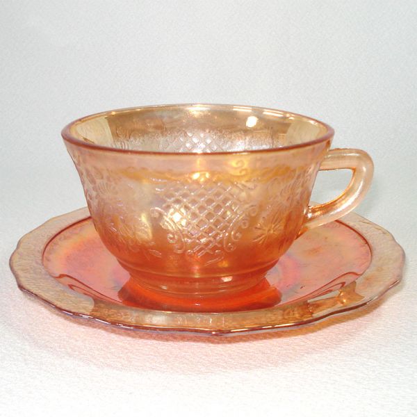 Federal Normandie 1930s Iridescent Glass Cup and Saucer