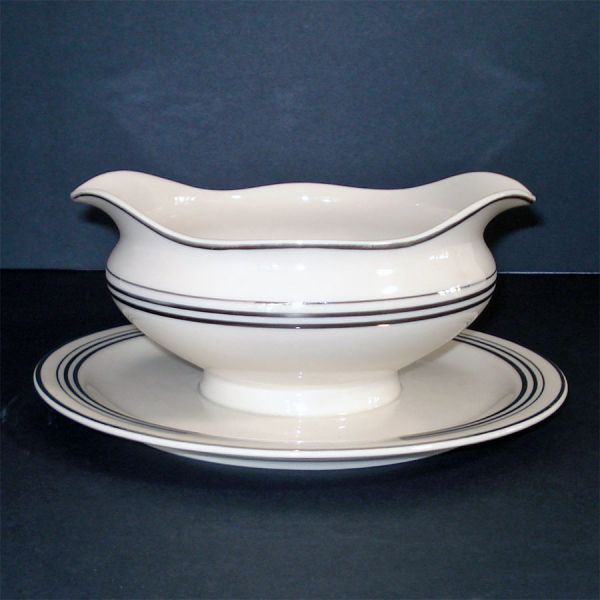 Syracuse Old Ivory Nimbus Platinum Gravy Boat