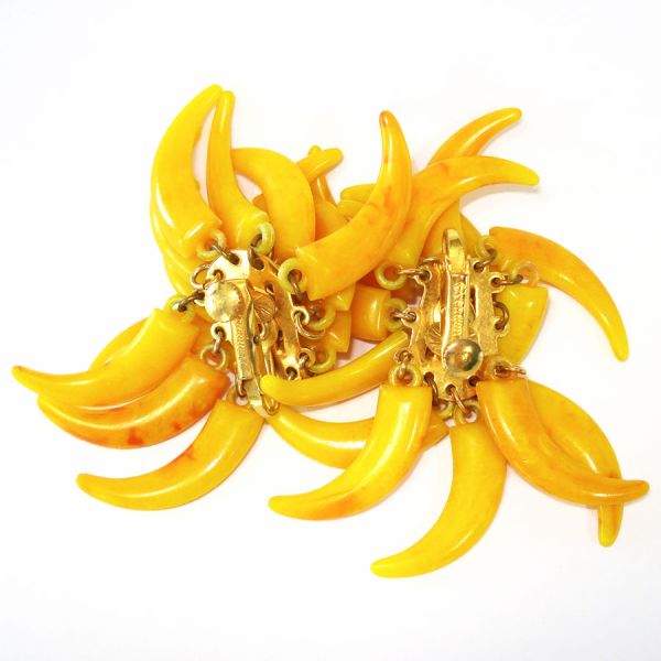 Fun Vendome Yellow Dangling Claws Cha Cha Clip Earrings #2
