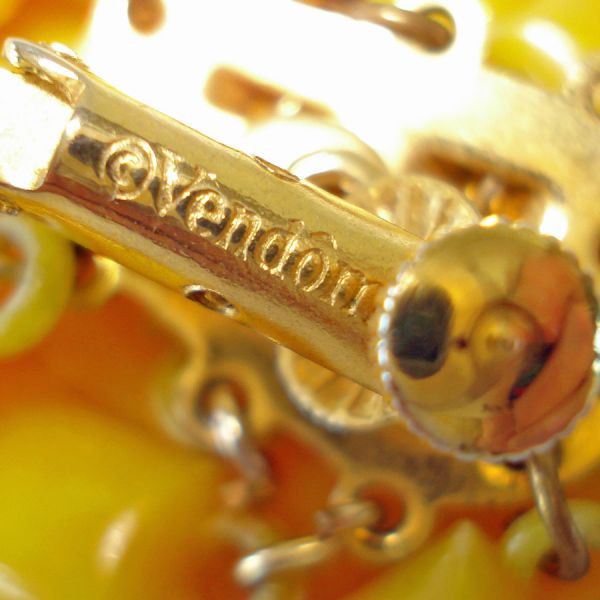 Fun Vendome Yellow Dangling Claws Cha Cha Clip Earrings #3