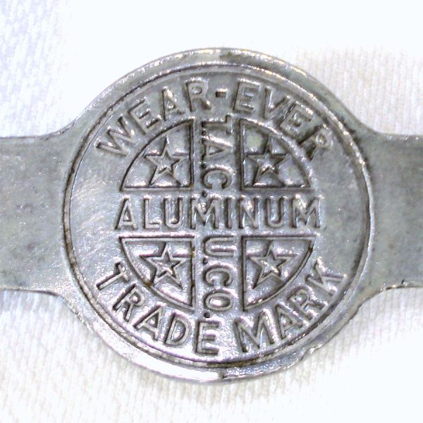 Wear-Ever 1930s Aluminum Hand Press Manual Juicer #4